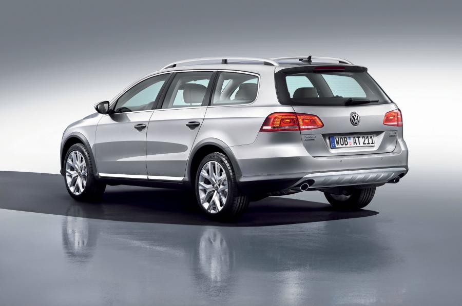  Volkswagen Passat Alltrack 2011 года  (фото 10 из 13)